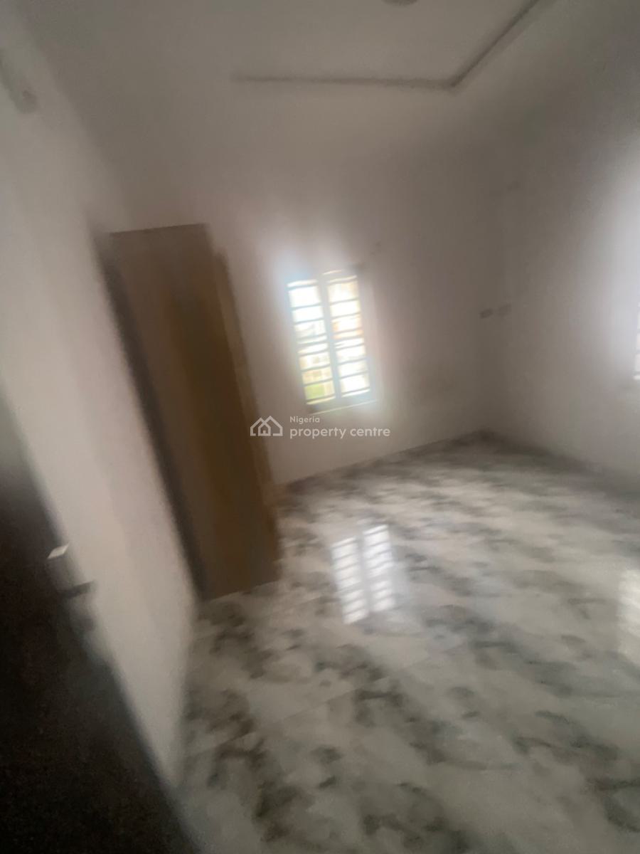 Luxuriously Spacious 2 Bedroom with Excellent Finishing, No. 12b, Rafiu Close, Sangotedo, Ajah, Lagos, House for Rent