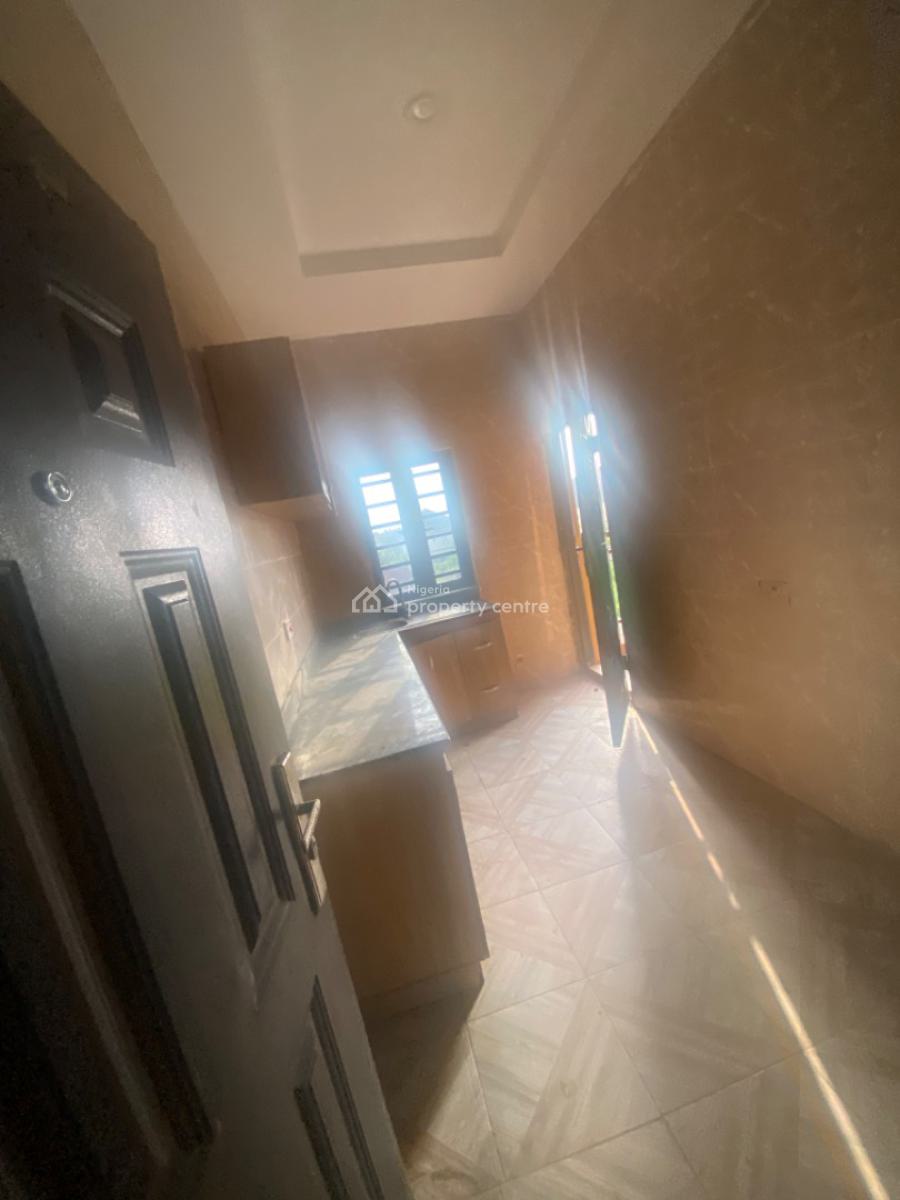 Luxuriously Spacious 2 Bedroom with Excellent Finishing, No. 12b, Rafiu Close, Sangotedo, Ajah, Lagos, House for Rent