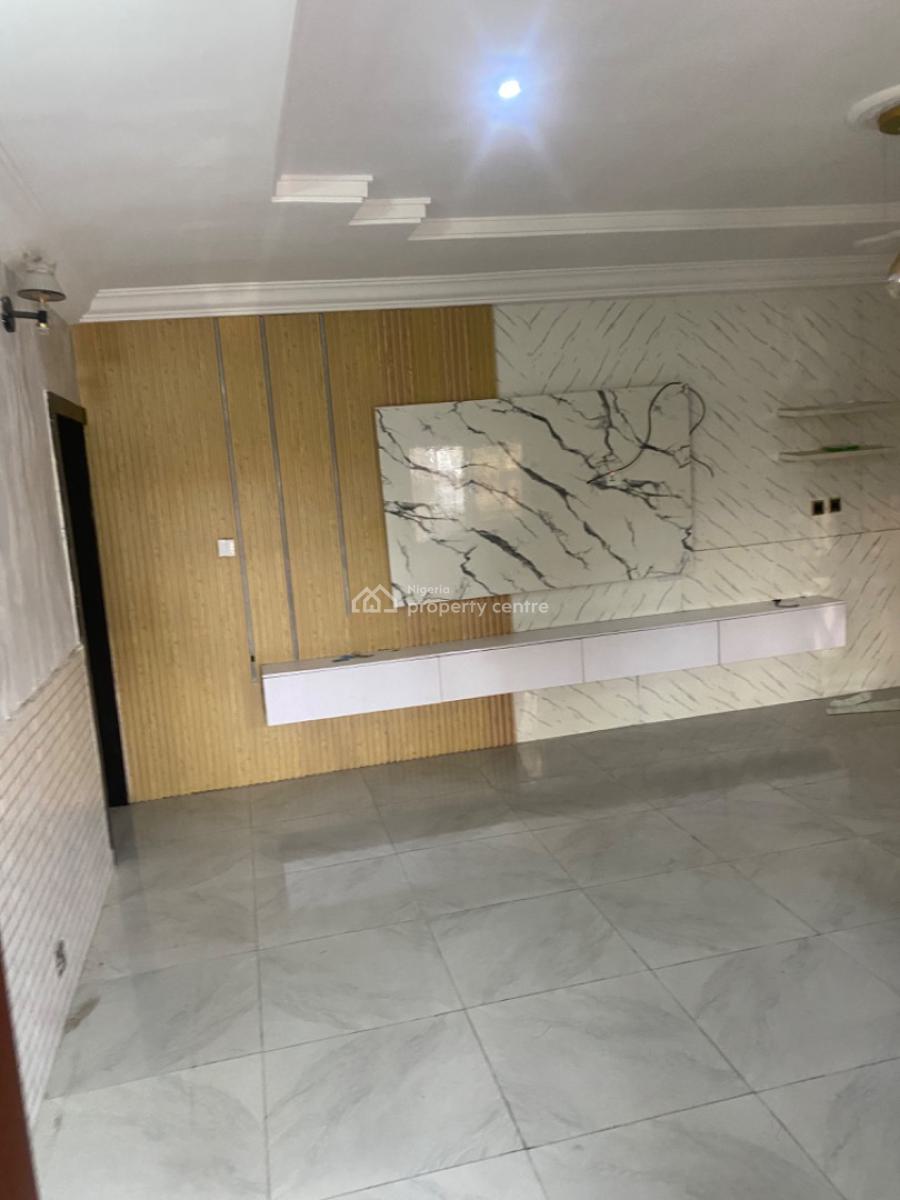 Luxuriously Spacious 3bedroom Flat with Excellent Finishing, No. 12b, Rafiu Close Sangotedo, Sangotedo, Ajah, Lagos, House for Rent