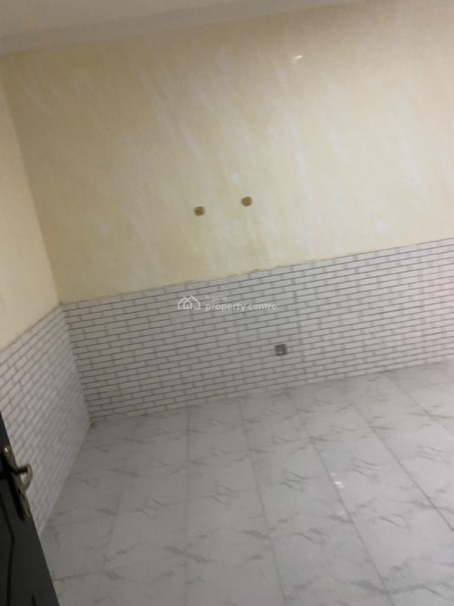 Luxuriously Spacious 3bedroom Flat with Excellent Finishing, No. 12b, Rafiu Close Sangotedo, Sangotedo, Ajah, Lagos, House for Rent