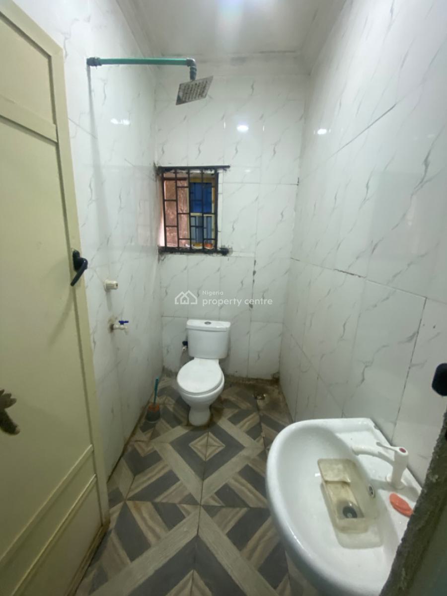 Luxuriously Spacious Mini Flat with Excellent Finishing, No. 12b, Rafiu Close Sangotedo, Sangotedo, Ajah, Lagos, Mini Flat (room and Parlour) for Rent