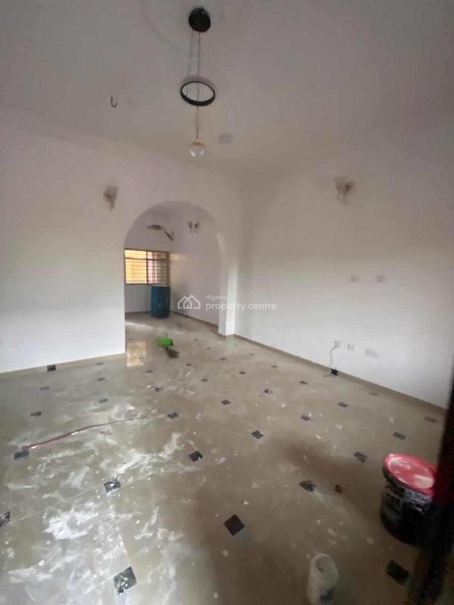Luxuriously Spacious Nice 3bedroom Flat with Excellent Finishing, No. 12b, Rafiu Close Sangotedo, Sangotedo, Ajah, Lagos, House for Rent