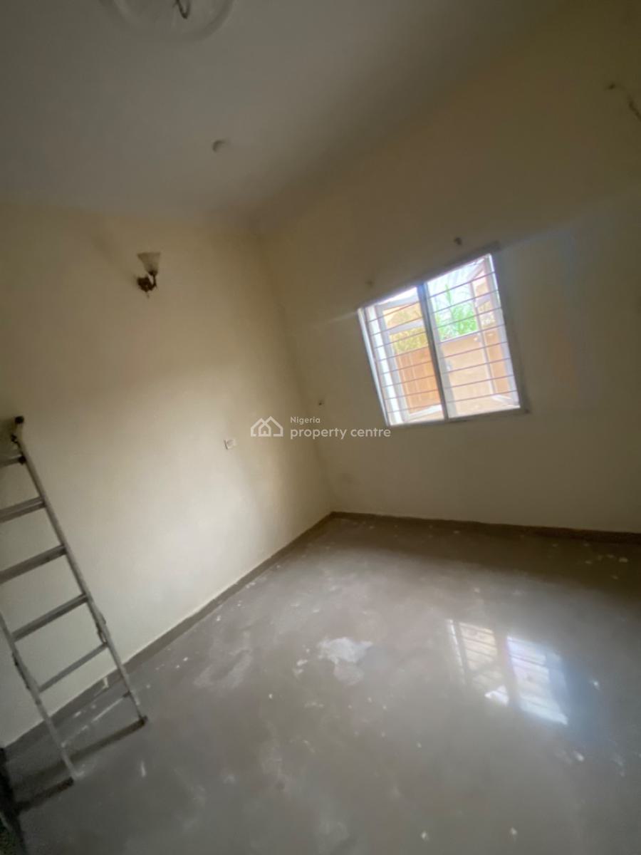 Luxuriously Spacious Nice 3bedroom Flat with Excellent Finishing, No. 12b, Rafiu Close Sangotedo, Sangotedo, Ajah, Lagos, House for Rent
