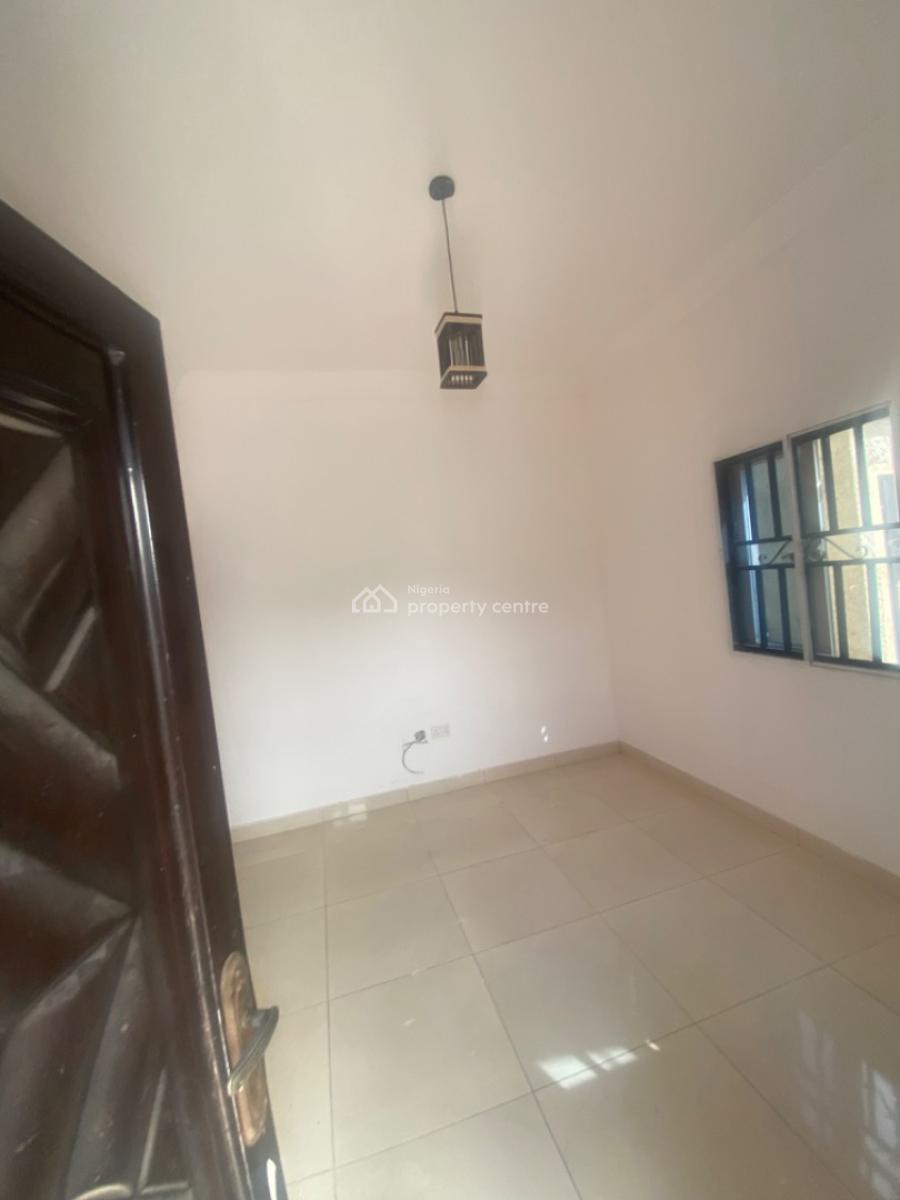 Luxuriously Spacious Nice Mini Flat with Excellent Finishing, No. 12b, Rafiu Close, Sangotedo, Ajah, Lagos, Mini Flat (room and Parlour) for Rent