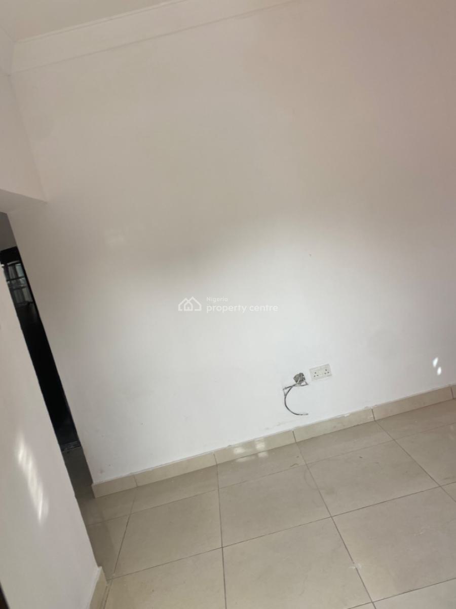 Luxuriously Spacious Nice Mini Flat with Excellent Finishing, No. 12b, Rafiu Close, Sangotedo, Ajah, Lagos, Mini Flat (room and Parlour) for Rent