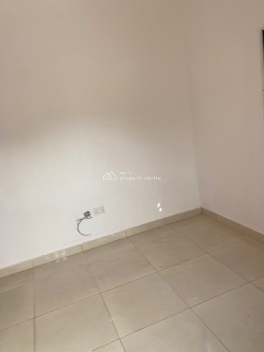 Luxuriously Spacious Nice Mini Flat with Excellent Finishing, No. 12b, Rafiu Close, Sangotedo, Ajah, Lagos, Mini Flat (room and Parlour) for Rent