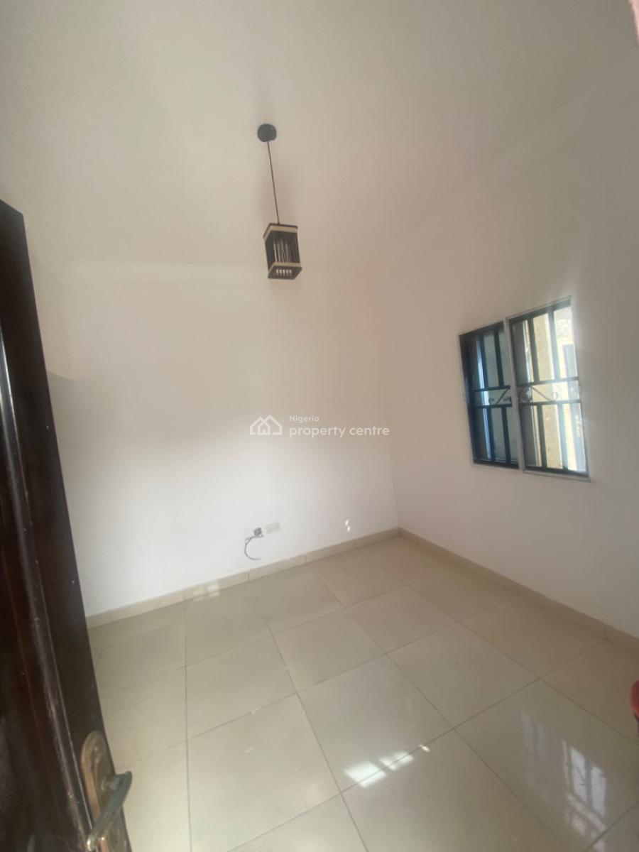 Luxuriously Spacious Nice Mini Flat with Excellent Finishing, No. 12b, Rafiu Close, Sangotedo, Ajah, Lagos, Mini Flat (room and Parlour) for Rent