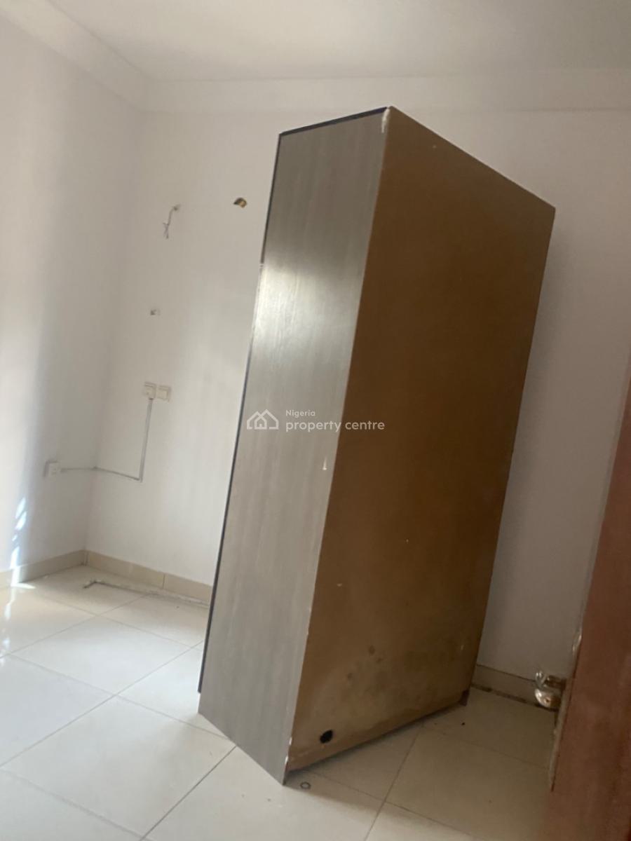 Luxuriously Spacious Nice Mini Flat with Excellent Finishing, No. 12b, Rafiu Close, Sangotedo, Ajah, Lagos, Mini Flat (room and Parlour) for Rent