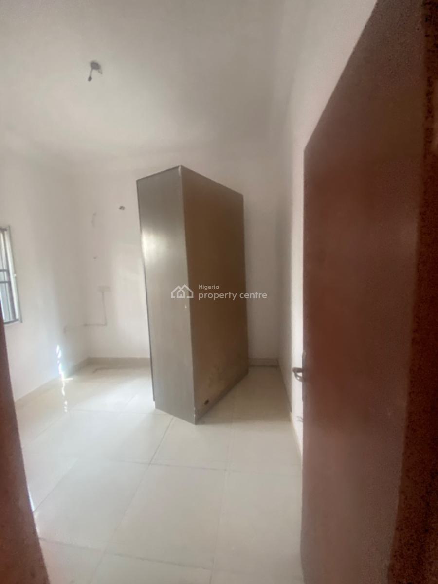 Luxuriously Spacious Nice Mini Flat with Excellent Finishing, No. 12b, Rafiu Close, Sangotedo, Ajah, Lagos, Mini Flat (room and Parlour) for Rent
