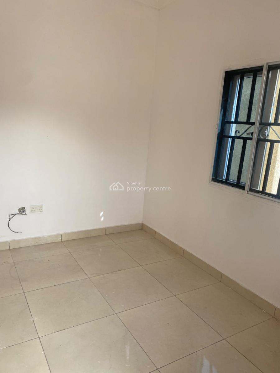 Luxuriously Spacious Nice Mini Flat with Excellent Finishing, No. 12b, Rafiu Close, Sangotedo, Ajah, Lagos, Mini Flat (room and Parlour) for Rent