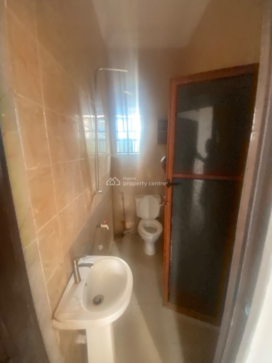 Luxuriously Spacious Nice Mini Flat with Excellent Finishing, No. 12b, Rafiu Close, Sangotedo, Ajah, Lagos, Mini Flat (room and Parlour) for Rent