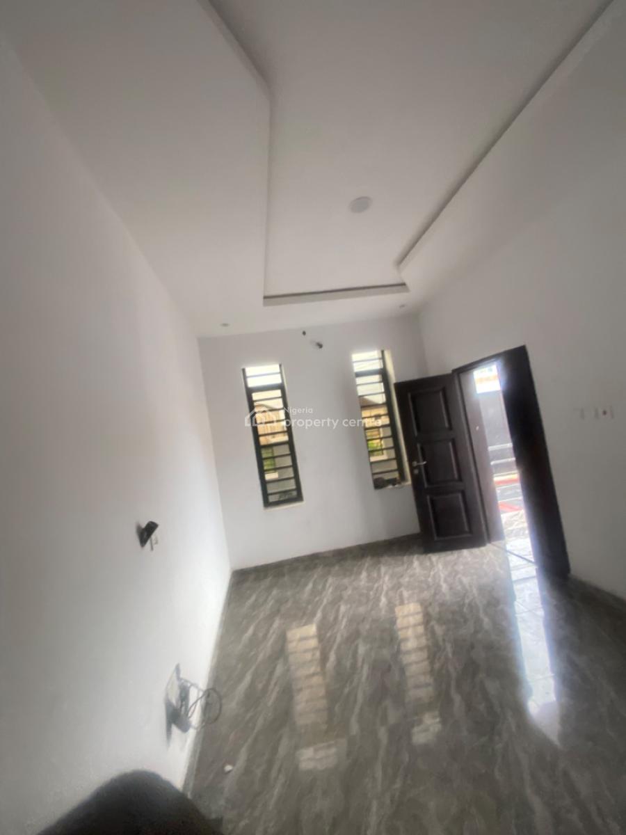 Luxuriously Spacious Nice Mini Flat with Excellent Finishing, No. 12b, Rafiu Close, Sangotedo, Ajah, Lagos, Mini Flat (room and Parlour) for Rent