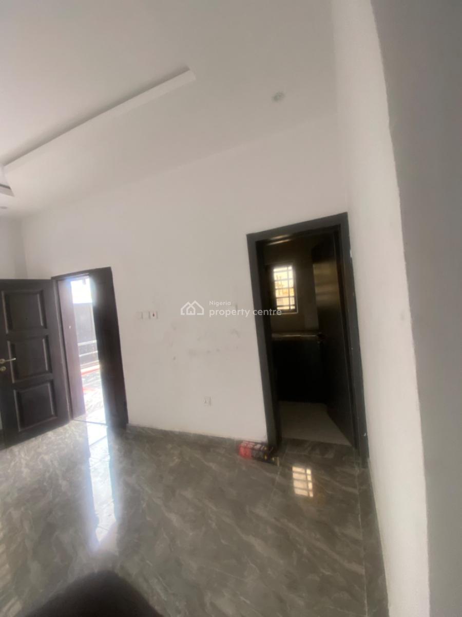Luxuriously Spacious Nice Mini Flat with Excellent Finishing, No. 12b, Rafiu Close, Sangotedo, Ajah, Lagos, Mini Flat (room and Parlour) for Rent