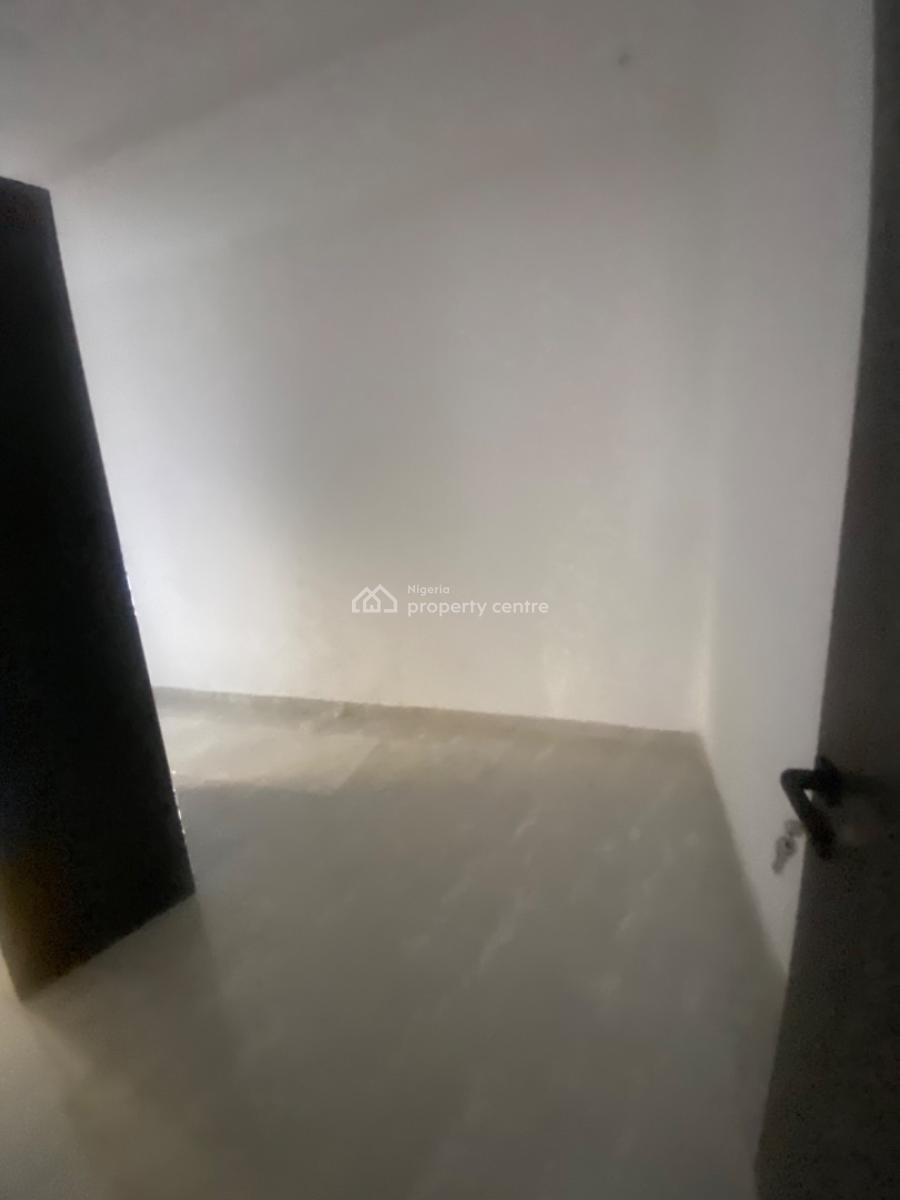 Luxuriously Spacious Nice Mini Flat with Excellent Finishing, No. 12b, Rafiu Close, Sangotedo, Ajah, Lagos, Mini Flat (room and Parlour) for Rent