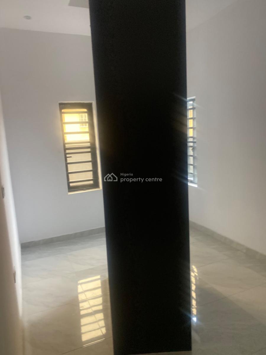 Luxuriously Spacious Nice Mini Flat with Excellent Finishing, No. 12b, Rafiu Close, Sangotedo, Ajah, Lagos, Mini Flat (room and Parlour) for Rent