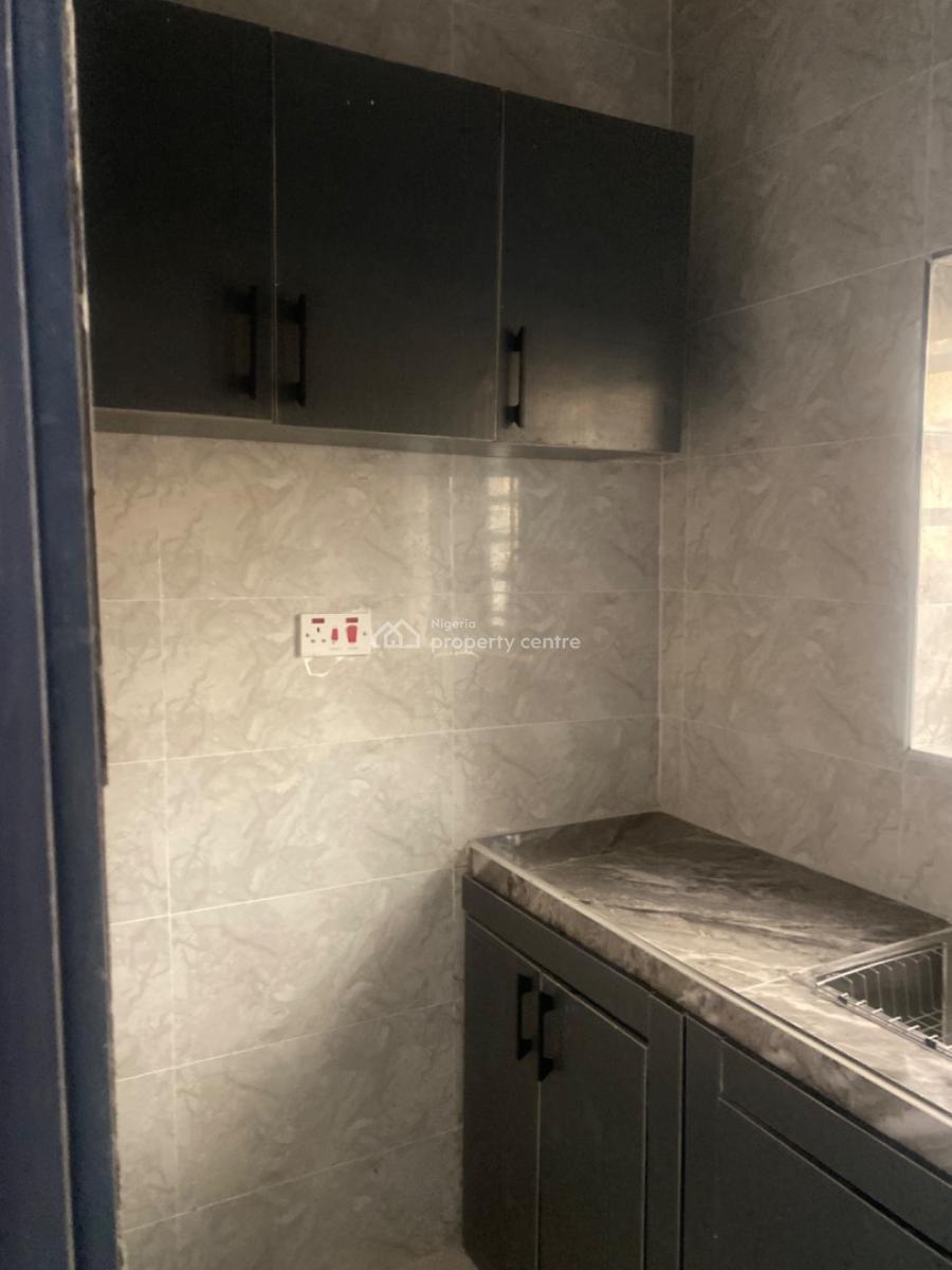 Luxuriously Spacious Nice Mini Flat with Excellent Finishing, No. 12b, Rafiu Close, Sangotedo, Ajah, Lagos, Mini Flat (room and Parlour) for Rent