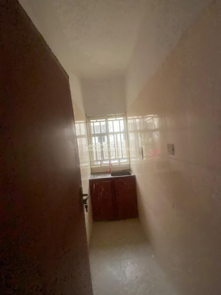 Luxuriously Spacious Nice Mini Flat with Excellent Finishing, No. 12b, Rafiu Close  Abijo, Abijo, Lekki, Lagos, Mini Flat (room and Parlour) for Rent