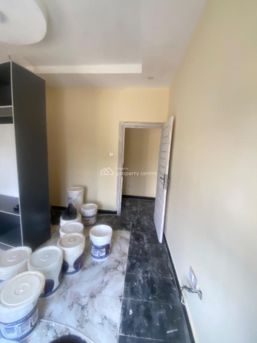 Luxuriously Spacious Brand New 2bedroom Flat with Excellent Finishing, No. 12b, Rafiu Close, Sangotedo, Ajah, Lagos, House for Rent