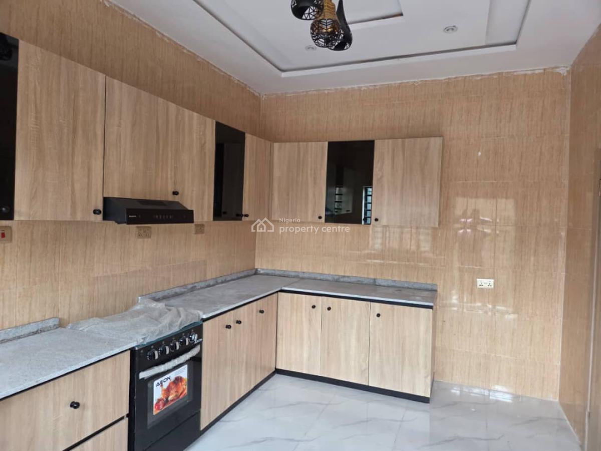 Luxury 3 Bedroom Duplex with Bq, Alagbaka Gra, Akure, Ondo, Terraced Duplex for Sale