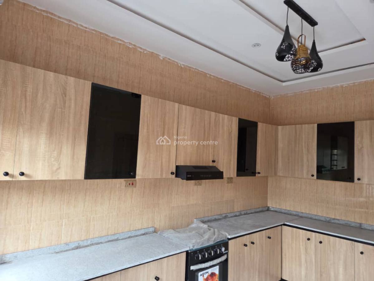 Luxury 3 Bedroom Duplex with Bq, Alagbaka Gra, Akure, Ondo, Terraced Duplex for Sale