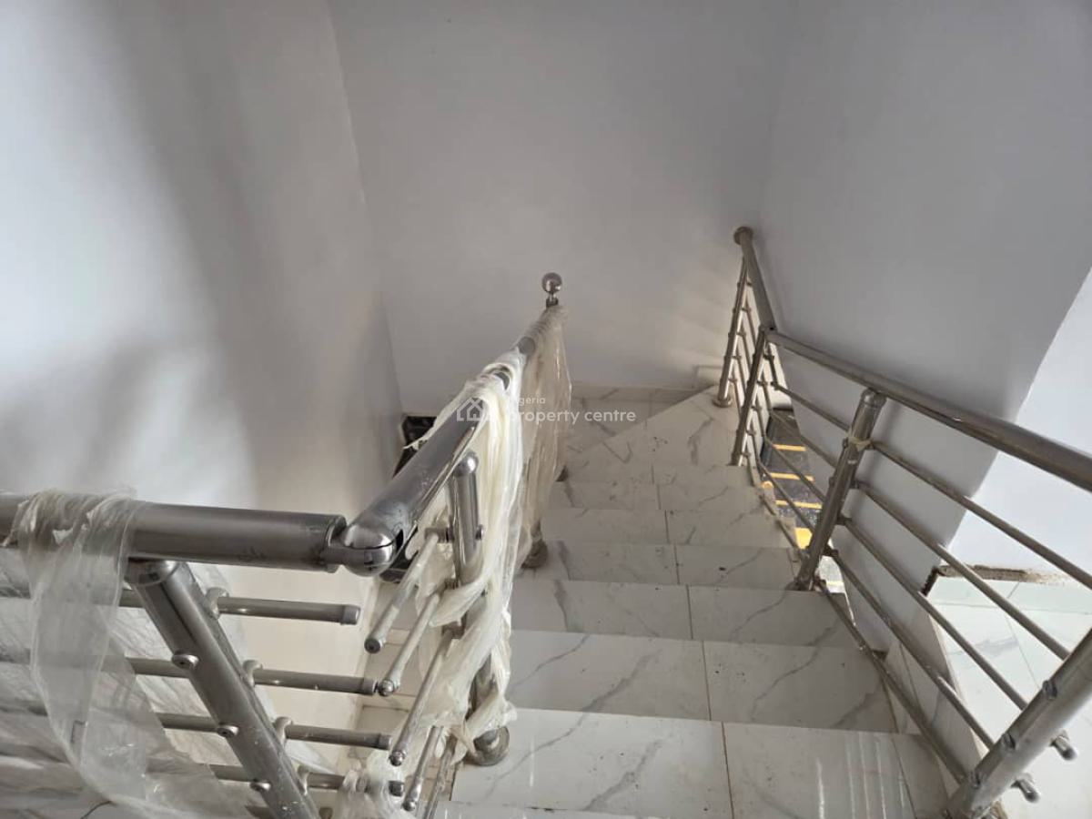 Luxury 3 Bedroom Duplex with Bq, Alagbaka Gra, Akure, Ondo, Terraced Duplex for Sale