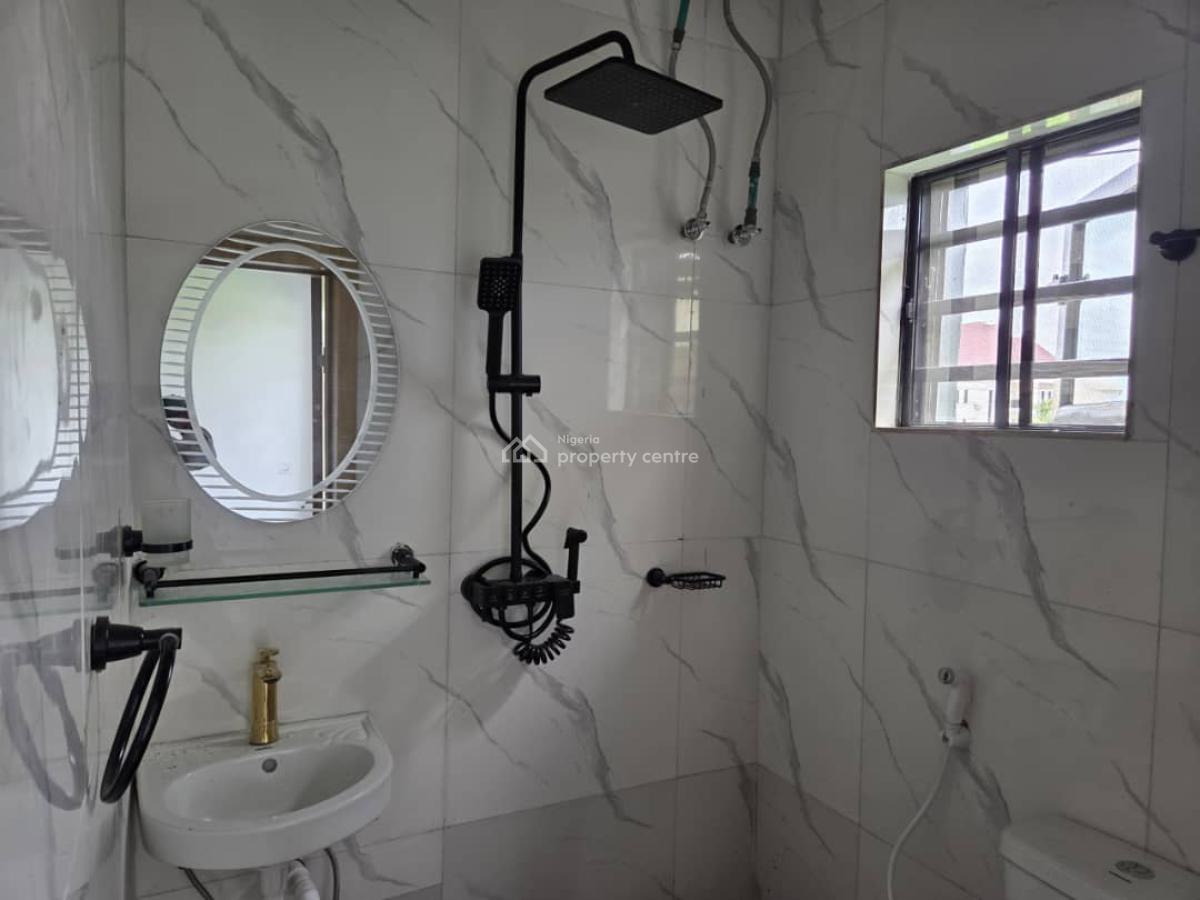 Luxury 3 Bedroom Duplex with Bq, Alagbaka Gra, Akure, Ondo, Terraced Duplex for Sale