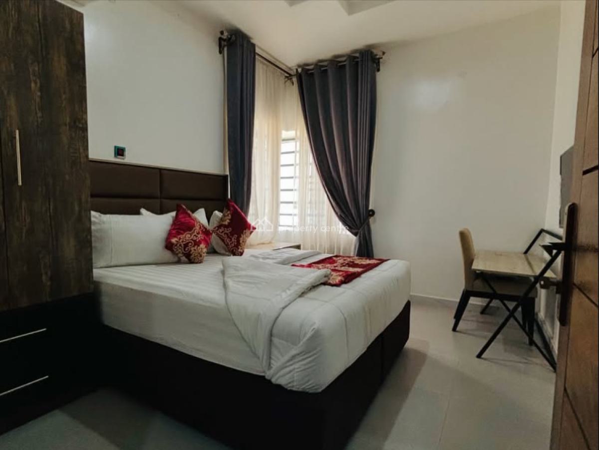 Luxury 2 Bedroom with Swimming Pool, Prince Dan Estate After Beechwood Estate, Bogije, Ibeju Lekki, Lagos, Flat / Apartment Short Let