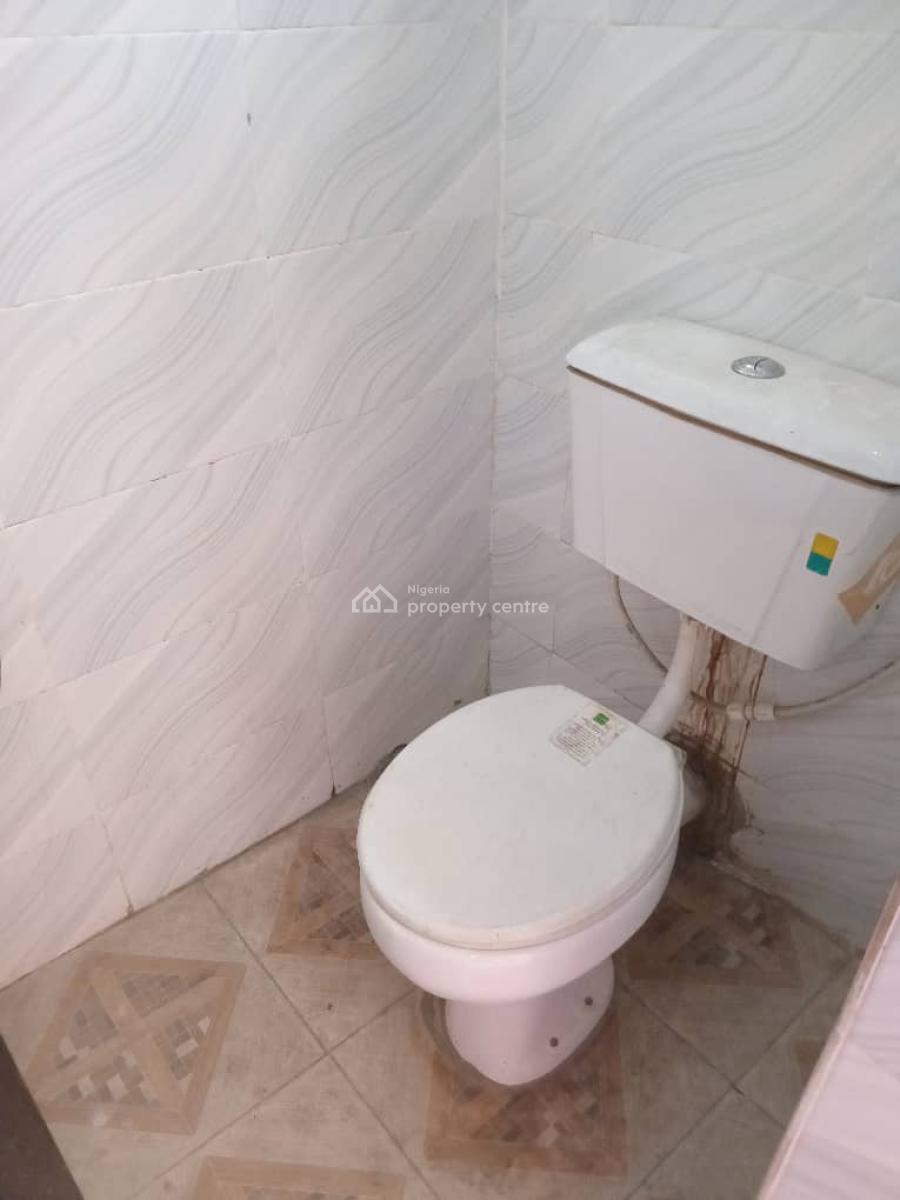 a Very Sweet  Affordable 2 Bedroom Flat Ceiling Design, Glorious Estate, Badore, Ajah, Lagos, Flat / Apartment for Rent