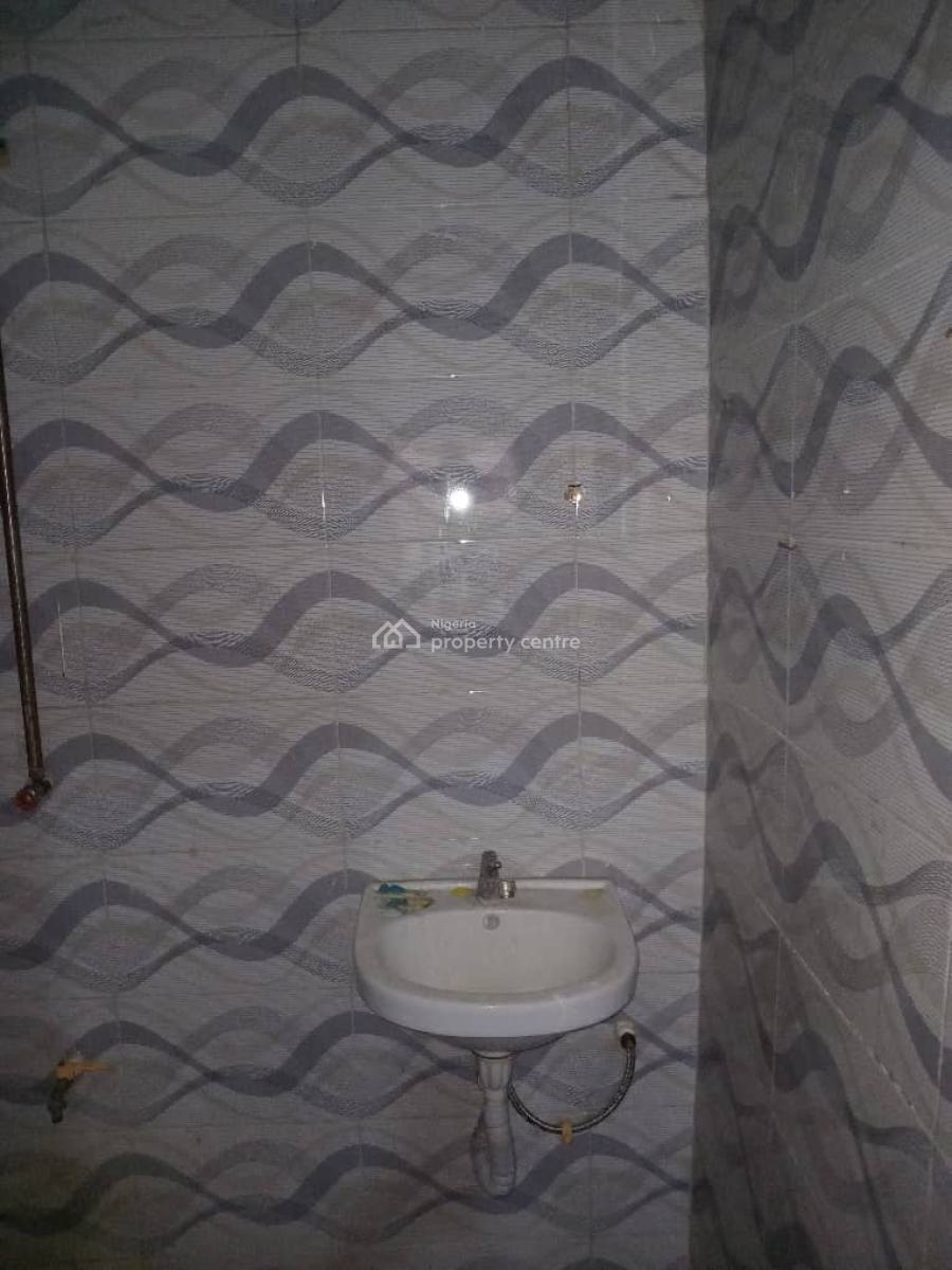 a Very Sweet  Affordable 2 Bedroom Flat Ceiling Design, Glorious Estate, Badore, Ajah, Lagos, Flat / Apartment for Rent