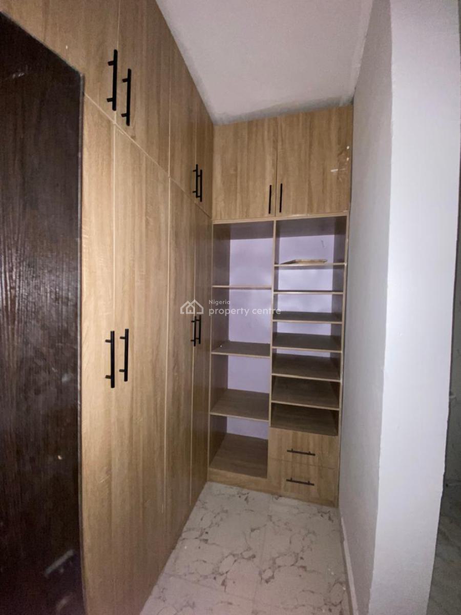 Newly Built Luxurious 4 Bedroom in a Serene Estate, @general Paint By Adesanya Road, Ajah, Lagos, Flat / Apartment for Rent