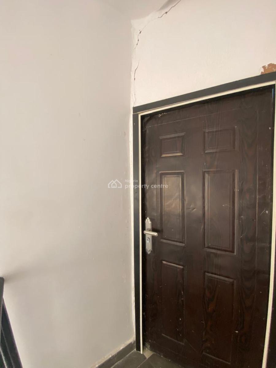 Standard Massive Mini Flat in a Beautiful Estate, @ Osapa London, Osapa, Lekki, Lagos, Mini Flat (room and Parlour) for Rent