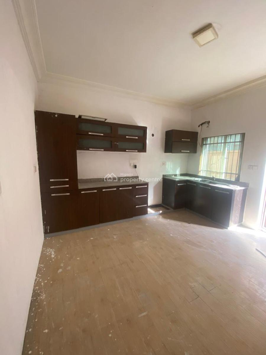 Standard Massive Mini Flat in a Beautiful Estate, @ Osapa London, Osapa, Lekki, Lagos, Mini Flat (room and Parlour) for Rent