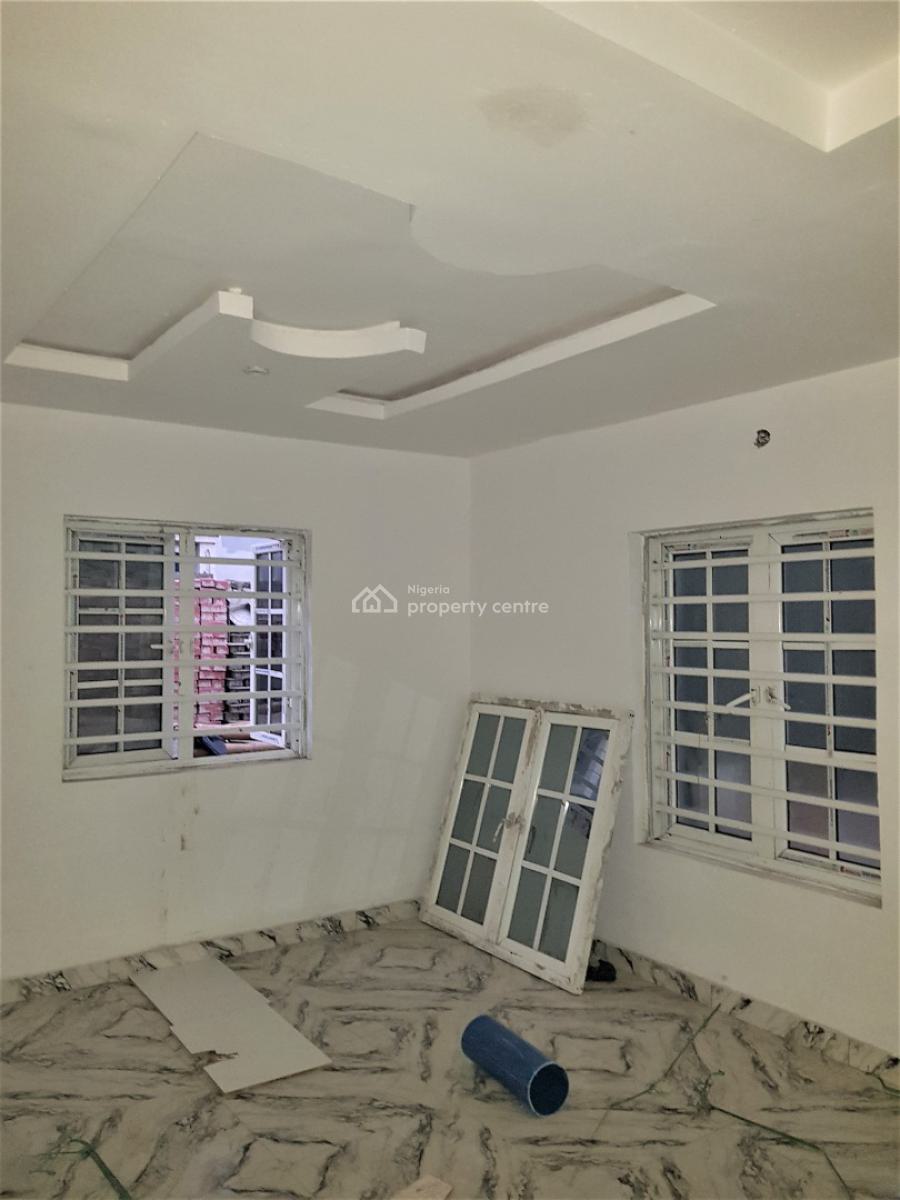 Mini Flat in a Serene Neighbourhood - Upstairs, Ologolo, Lekki, Lagos, Mini Flat (room and Parlour) for Rent