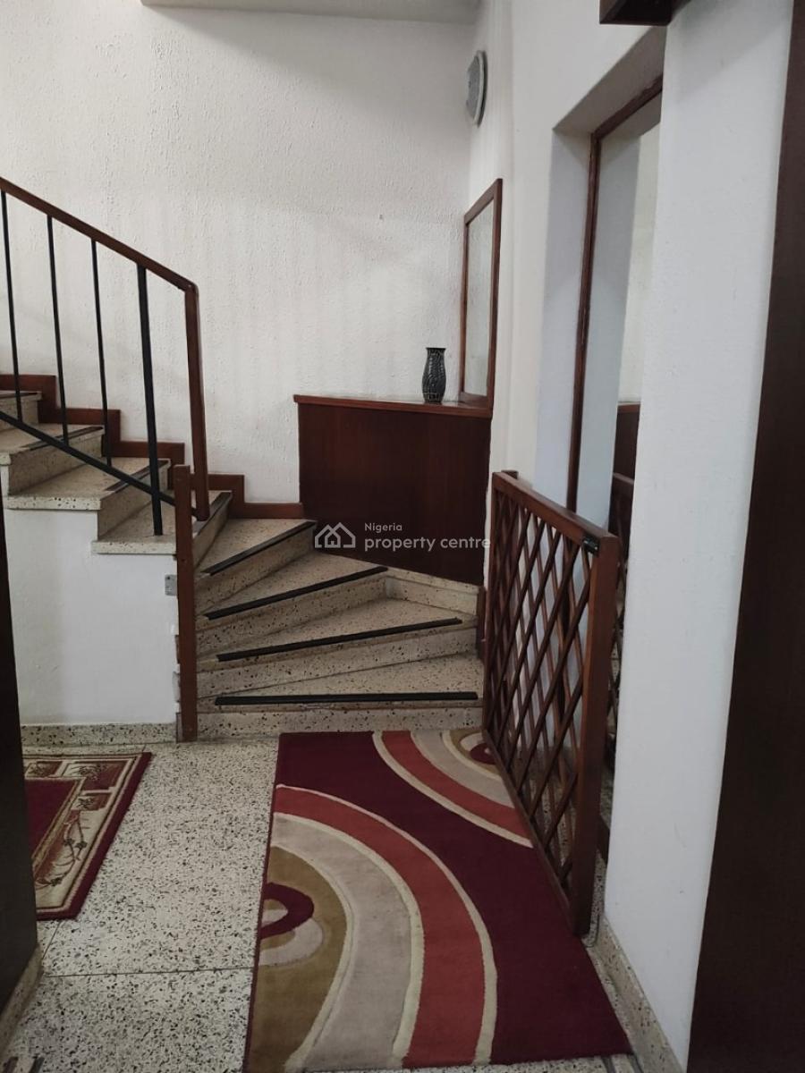 Fully Furnished and Serviced 3 Bedroom Maisonette, Gerard Road, Ikoyi, Lagos, Flat / Apartment for Rent