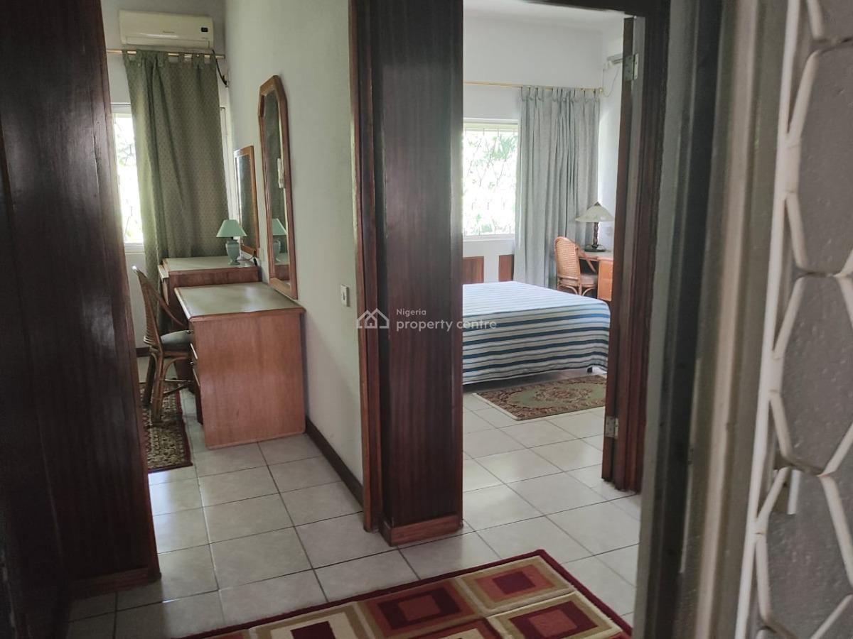 Fully Furnished and Serviced 3 Bedroom Maisonette, Gerard Road, Ikoyi, Lagos, Flat / Apartment for Rent