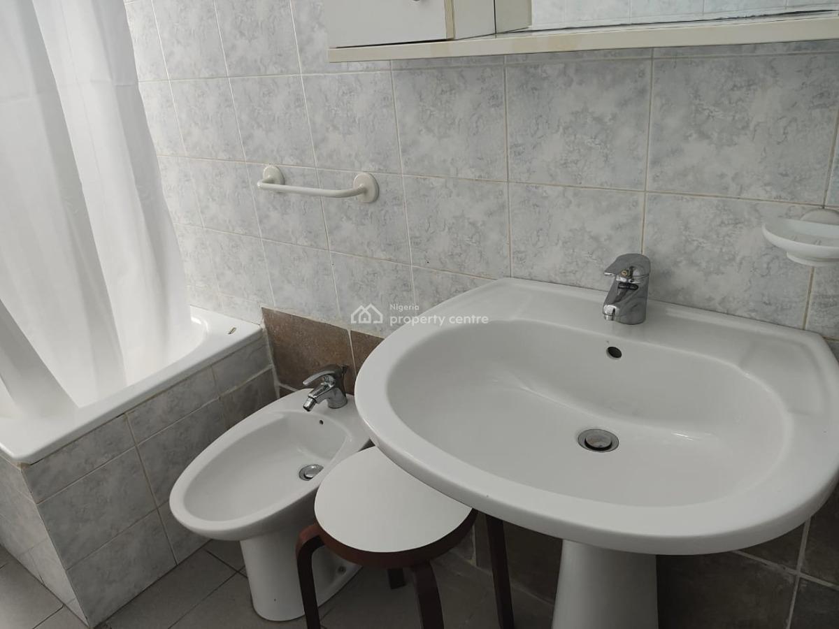 Fully Furnished and Serviced 3 Bedroom Maisonette, Gerard Road, Ikoyi, Lagos, Flat / Apartment for Rent