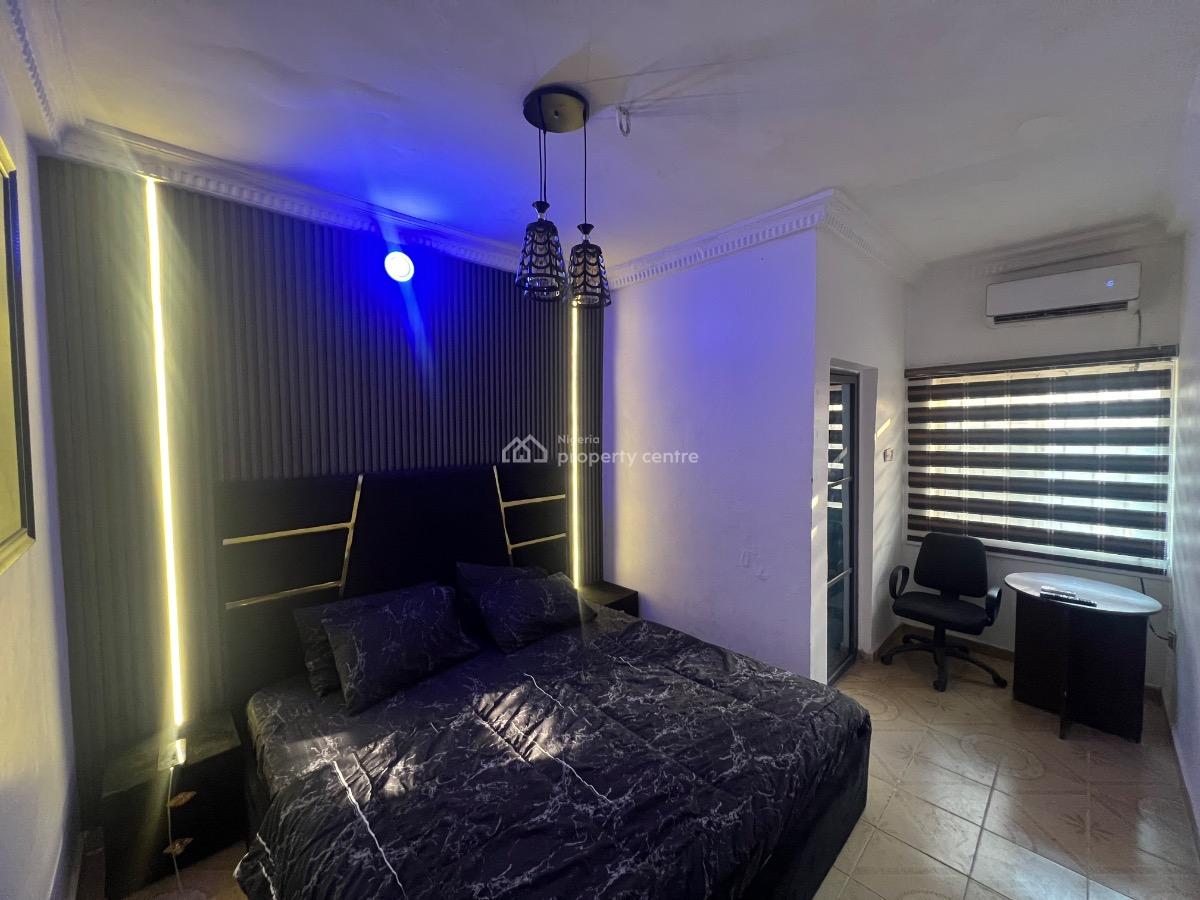 24room Hotel with 5 Self Con Bqs By Abuja Continental Hotel, Zone 4 Abacha Estate, Wuse, Abuja, Hotel / Guest House for Sale