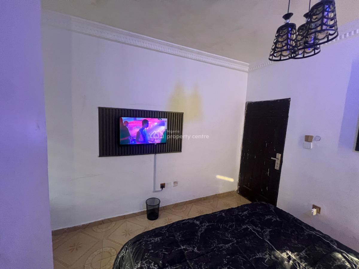 24room Hotel with 5 Self Con Bqs By Abuja Continental Hotel, Zone 4 Abacha Estate, Wuse, Abuja, Hotel / Guest House for Sale