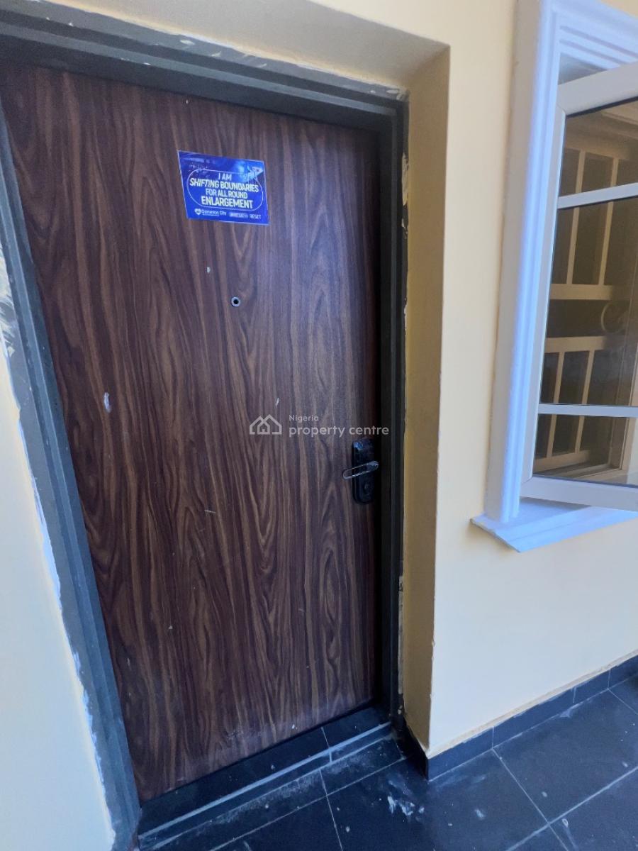 3 Bedrooms Flat, Valley County Estate, By Ogidan Bus-stop, Sangotedo, Ajah, Lagos, Flat / Apartment for Rent