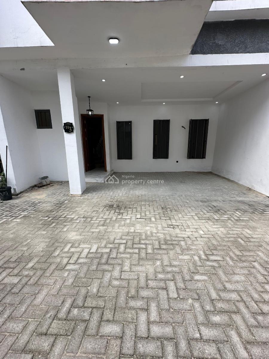 Luxury Spacious 4 Bedroom Terrace Duplex, Mobil Road Ilaje Ajah Lekki Lagos, Ilaje, Ajah, Lagos, Terraced Duplex for Sale