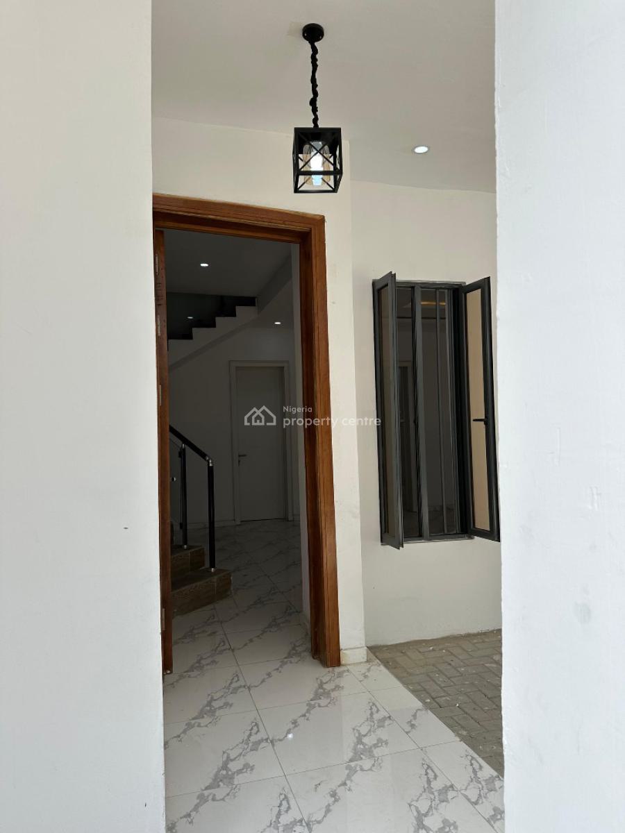 Luxury Spacious 4 Bedroom Terrace Duplex, Mobil Road Ilaje Ajah Lekki Lagos, Ilaje, Ajah, Lagos, Terraced Duplex for Sale