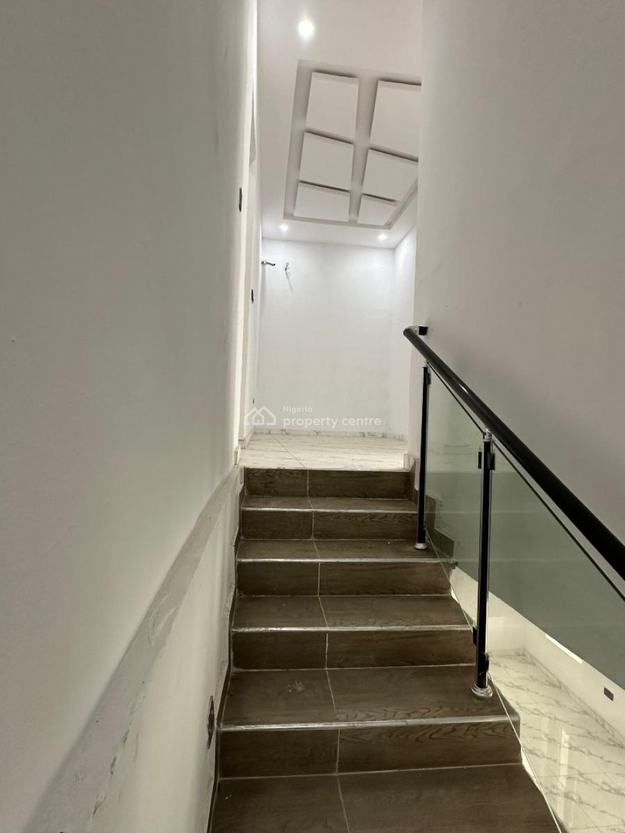 Luxury Spacious 4 Bedroom Terrace Duplex, Mobil Road Ilaje Ajah Lekki Lagos, Ilaje, Ajah, Lagos, Terraced Duplex for Sale