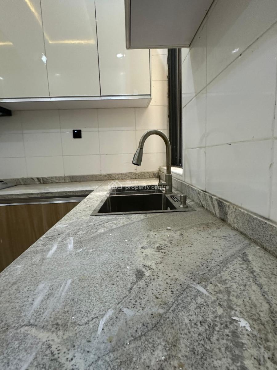 Luxury Spacious 4 Bedroom Terrace Duplex, Mobil Road Ilaje Ajah Lekki Lagos, Ilaje, Ajah, Lagos, Terraced Duplex for Sale