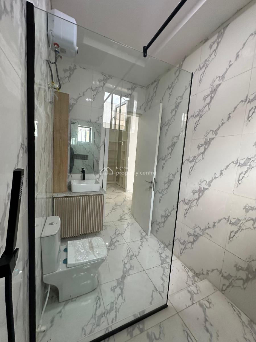 Luxury Spacious 4 Bedroom Terrace Duplex, Mobil Road Ilaje Ajah Lekki Lagos, Ilaje, Ajah, Lagos, Terraced Duplex for Sale