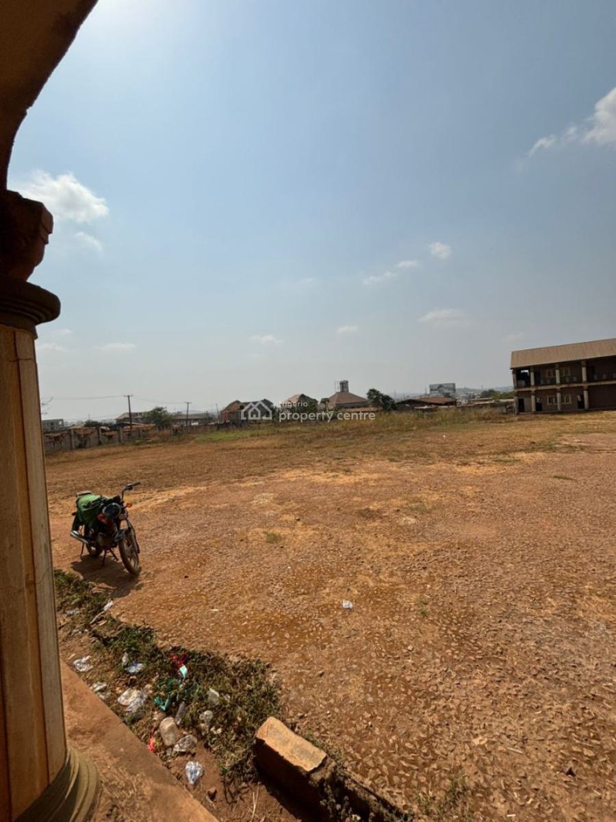 a Popular College on 12plots of Land, Roadblock, Akure, Ondo, Commercial Property for Sale
