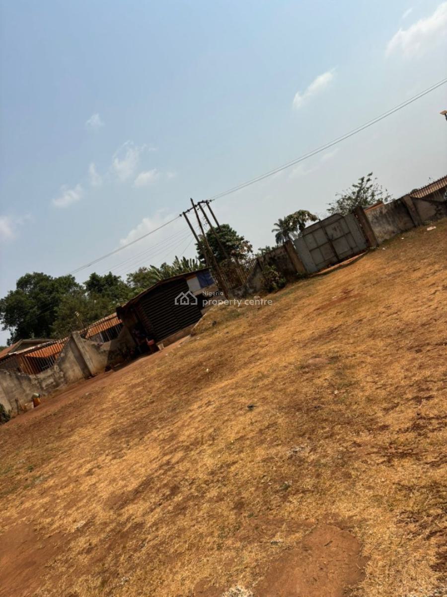 a Popular College on 12plots of Land, Roadblock, Akure, Ondo, Commercial Property for Sale