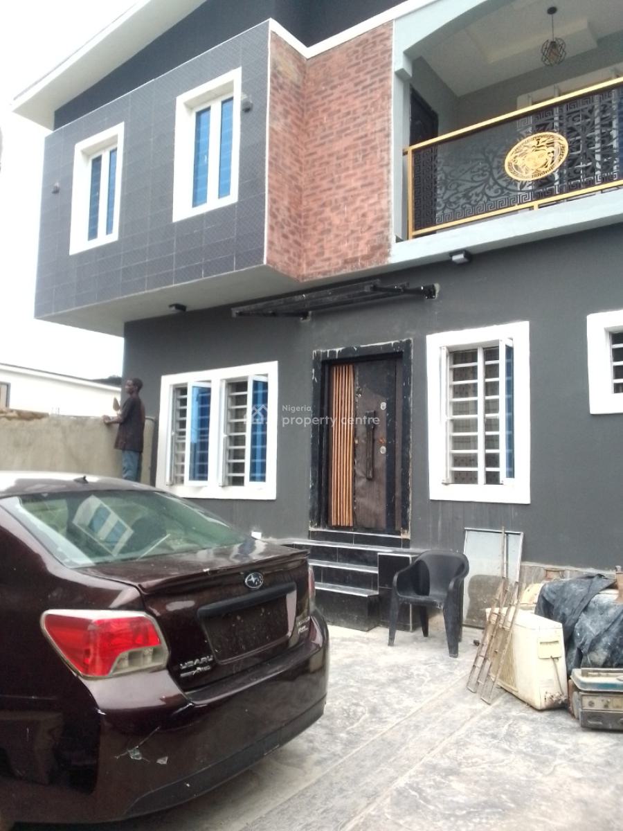 Relatively New and Very Spacious 4 Bedroom Semi Detached House, Maryland Anthony, Anthony, Maryland, Lagos, Semi-detached Duplex for Sale
