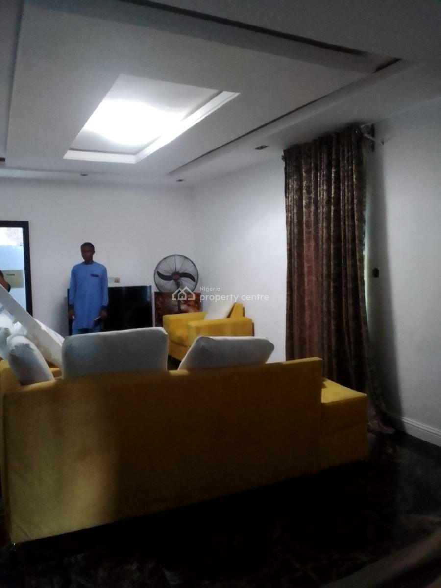 Relatively New and Very Spacious 4 Bedroom Semi Detached House, Maryland Anthony, Anthony, Maryland, Lagos, Semi-detached Duplex for Sale