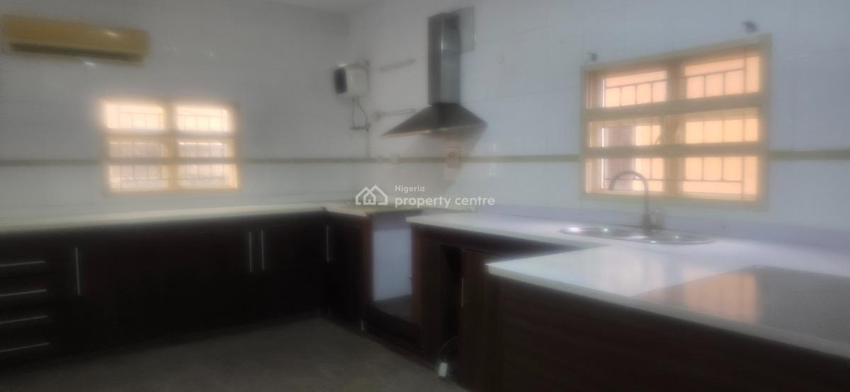 Luxury 5-bedroom Detached House with 2-bedroom En-suite Guest Chalet, Nicon Town, Lekki, Lagos, Detached Duplex for Sale