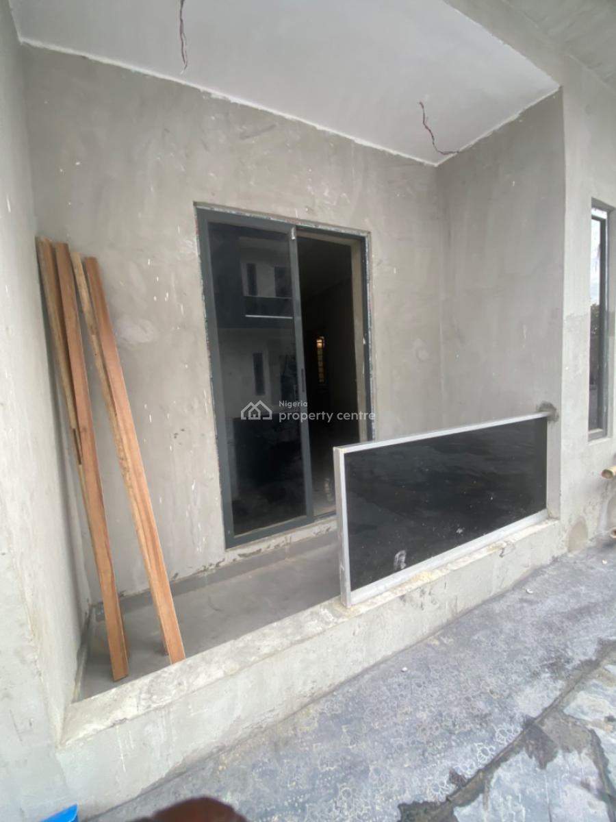 Luxuriously Spacious Mini Flat, No 14, Kayode Street, Sangotedo, Ajah, Lagos, Mini Flat (room and Parlour) for Rent